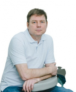 Червонный Павел Николаевич стоматолог